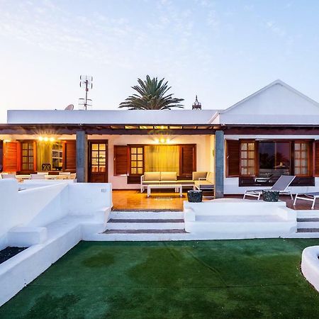 Magnifica Villa Al Lado Del Mar Arrecife  Exterior photo